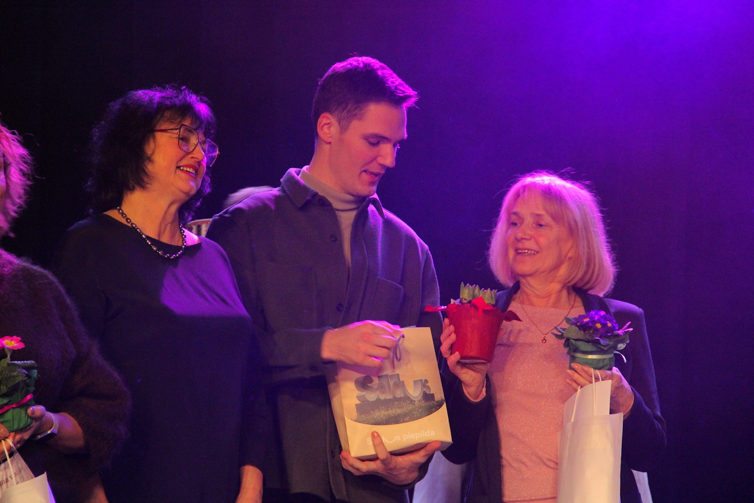 Deju koncerts "Eima visi danci vest"