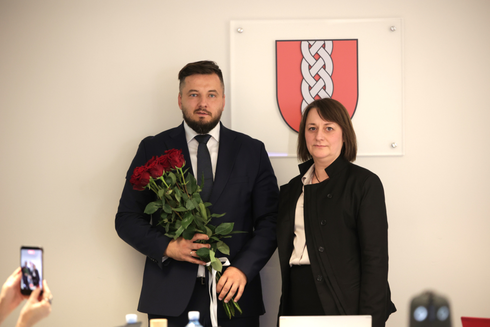 Izpilddirektors un domes vadītāja