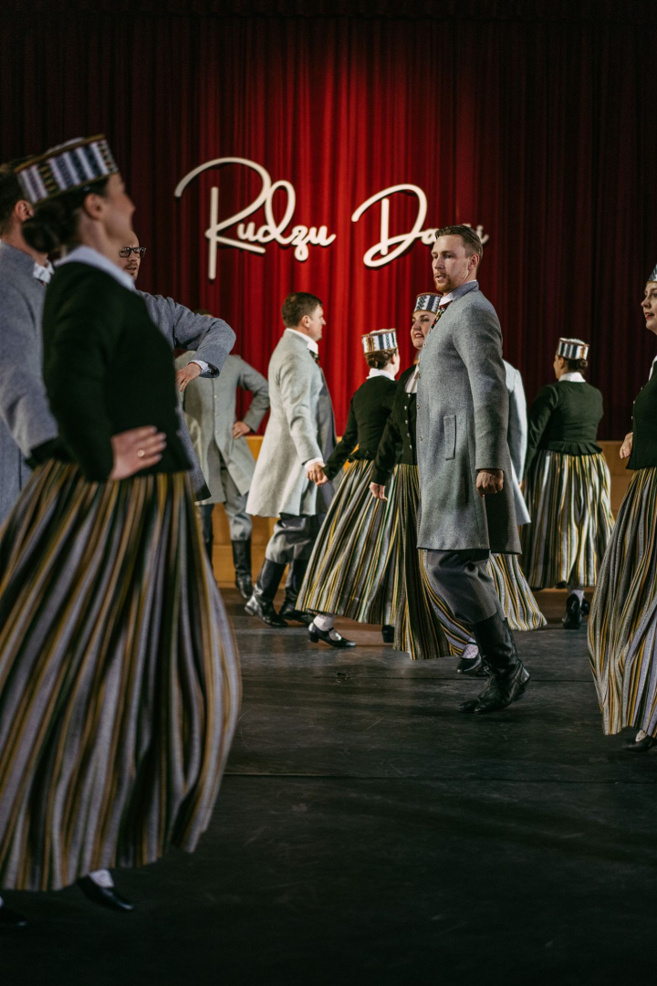 koncerts Rudzu danči, dejotāji