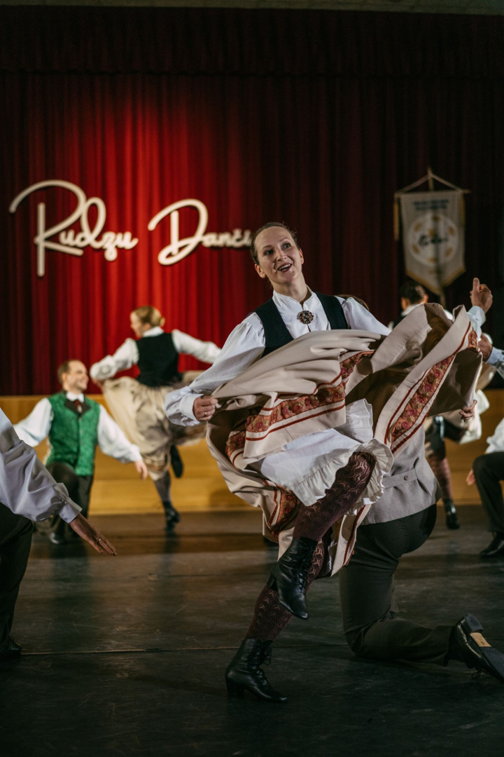 koncerts Rudzu danči, dejotāji