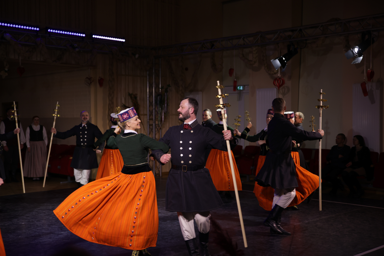 Mīlestības dienas sadancis "Kāzas" kolektīvi