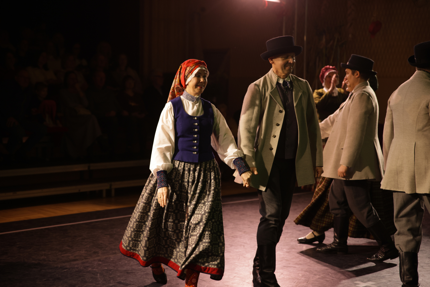 Mīlestības dienas sadancis "Kāzas" kolektīvi