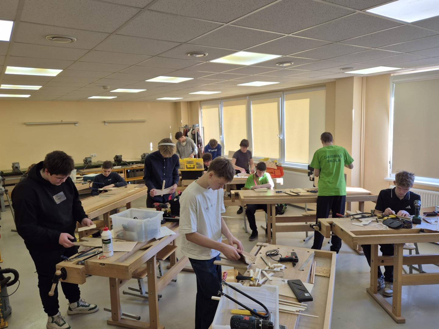 dizaina un tehnoloģiju jomas 6.–9. klašu alternatīvā komandu olimpiāde