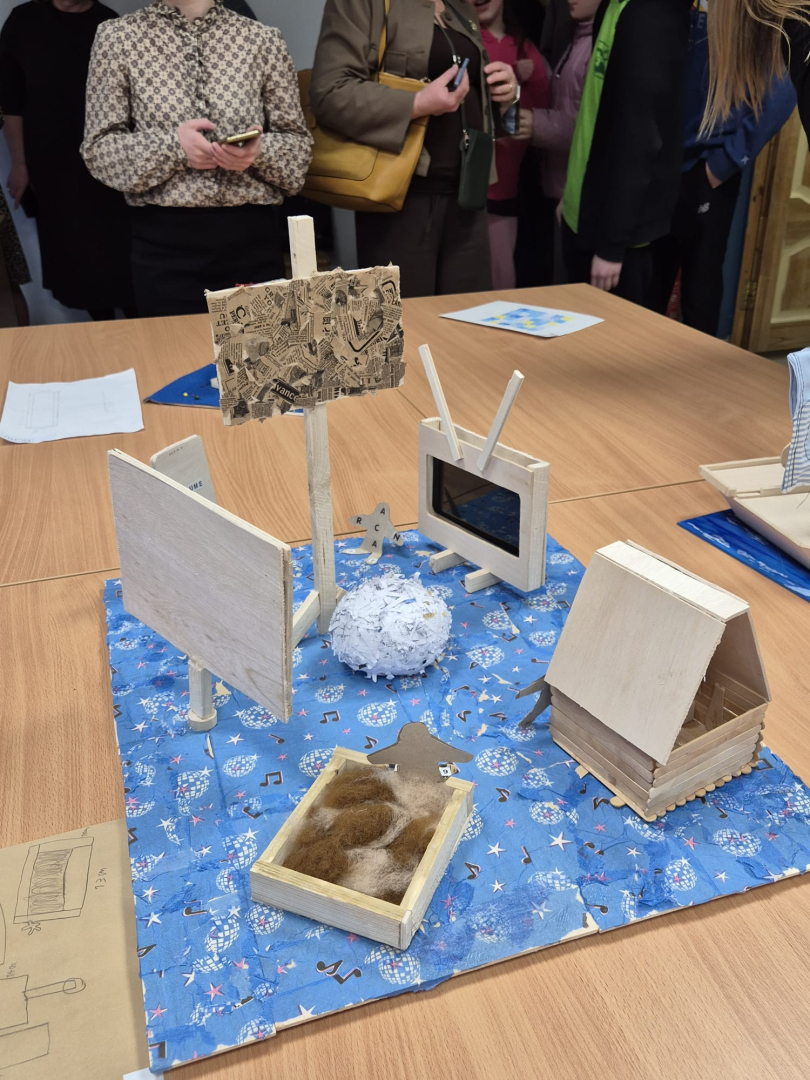 dizaina un tehnoloģiju jomas 6.–9. klašu alternatīvā komandu olimpiāde