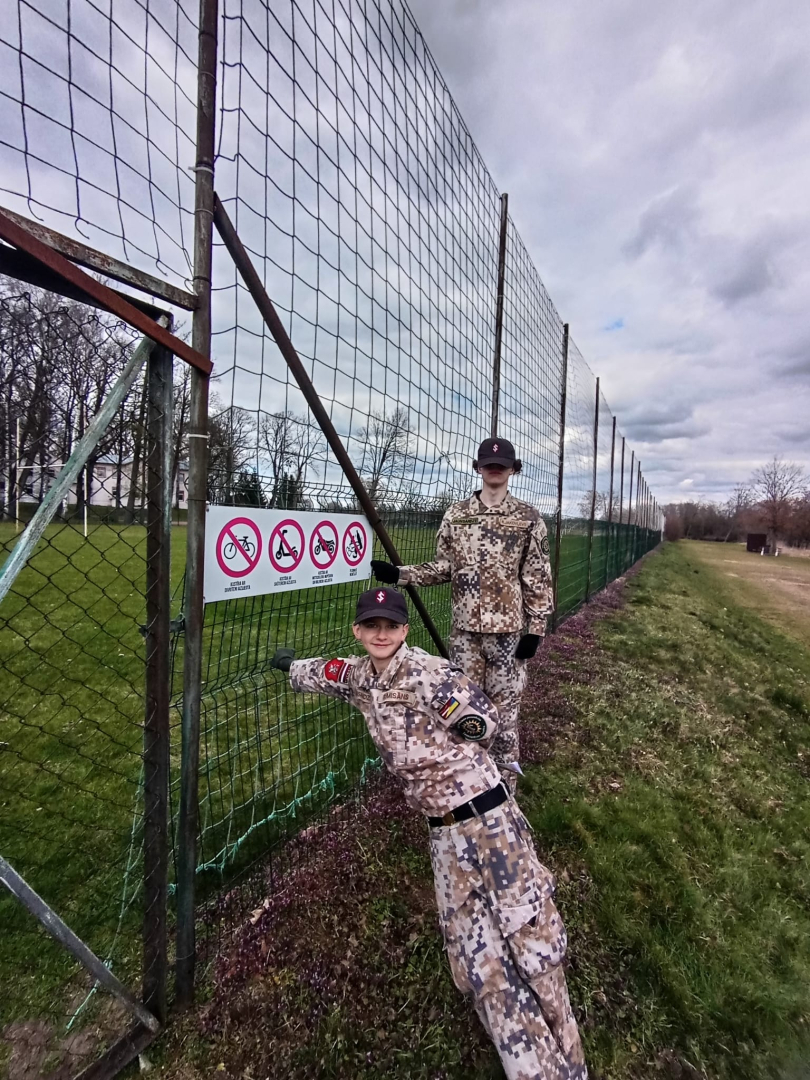 Aizvadīts aizraujošs ģimeņu foto orientēšanās pasākums Upesciemā