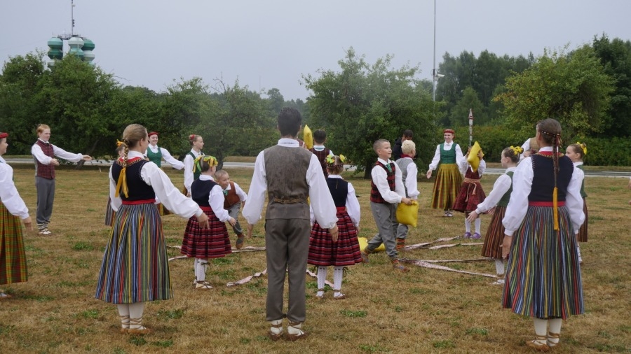 "Saulesvija" Ropažu pagastā