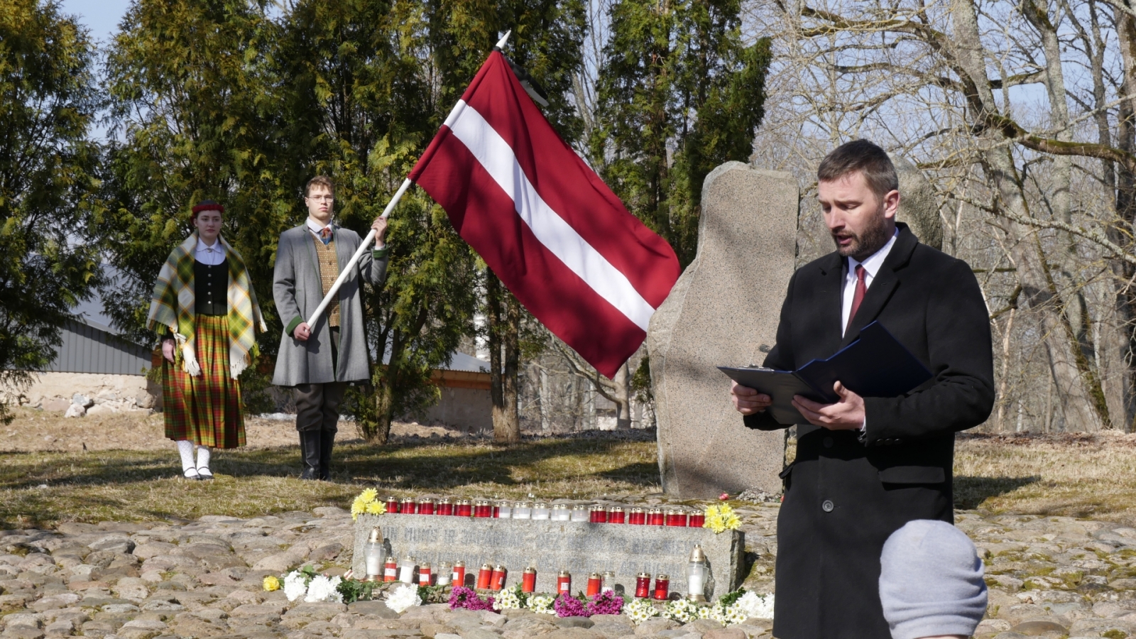 Komunistiska genocida pasakums Ropaži