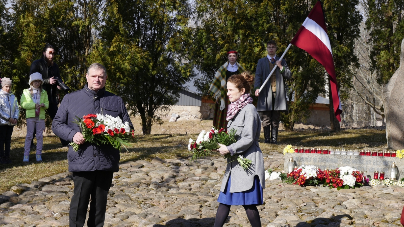 Komunistiska genocida pasakums Ropaži