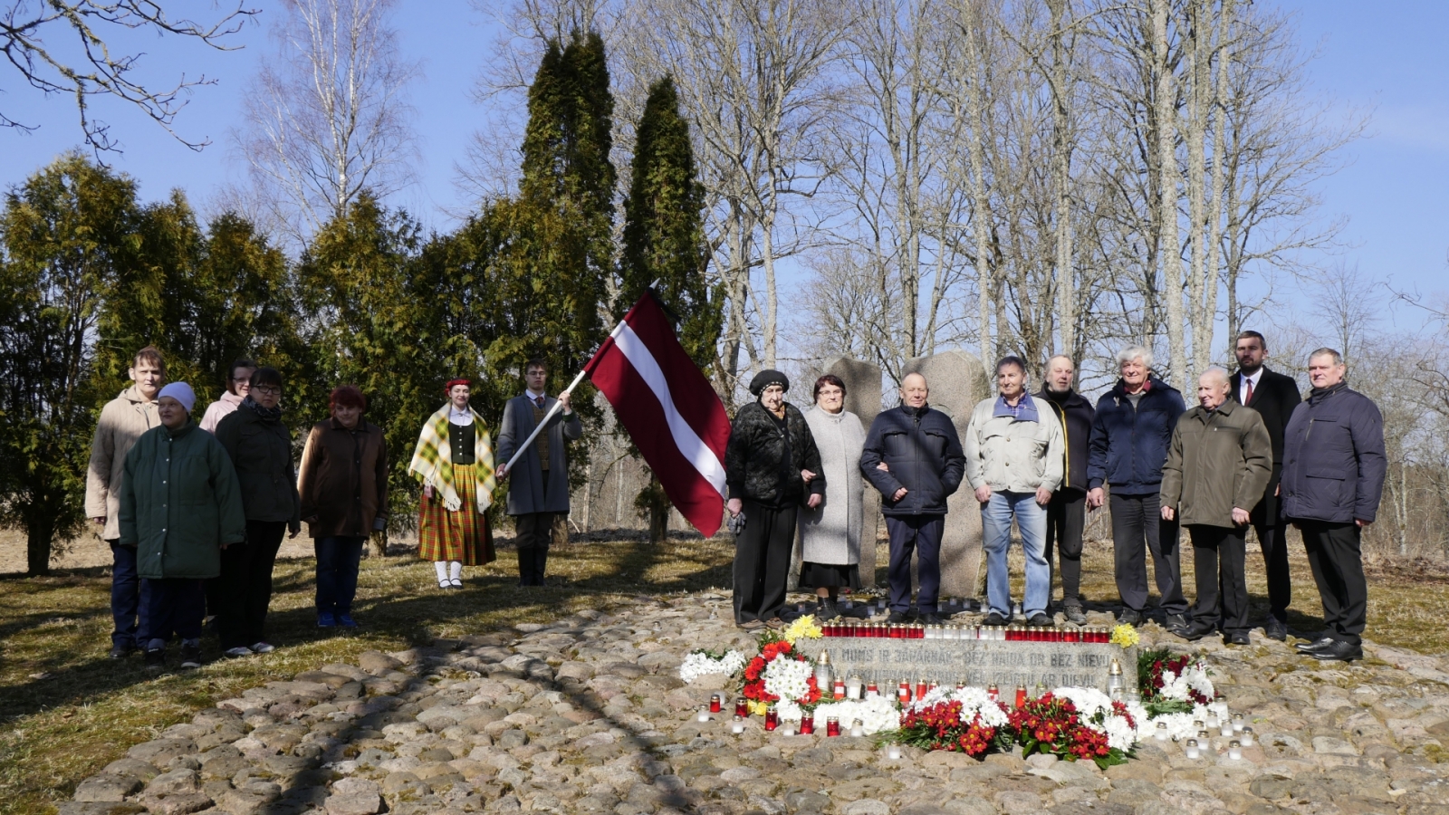 Komunistiska genocida pasakums Ropaži