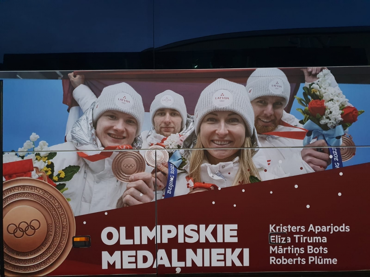 Sagaidām mājās ropažniekus, Olimpiskos medaļniekus Mārtiņu Botu un Robertu Plūmi! 