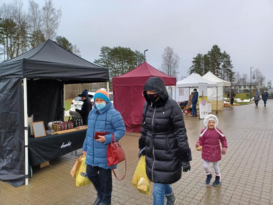 Ziemassvētku tirdziņš Upesciemā, 19.12.2021.