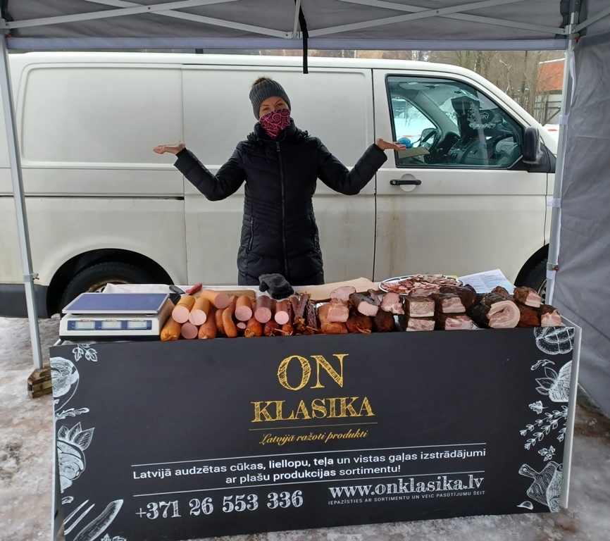 Ziemassvētku tirdziņš Ulbrokā