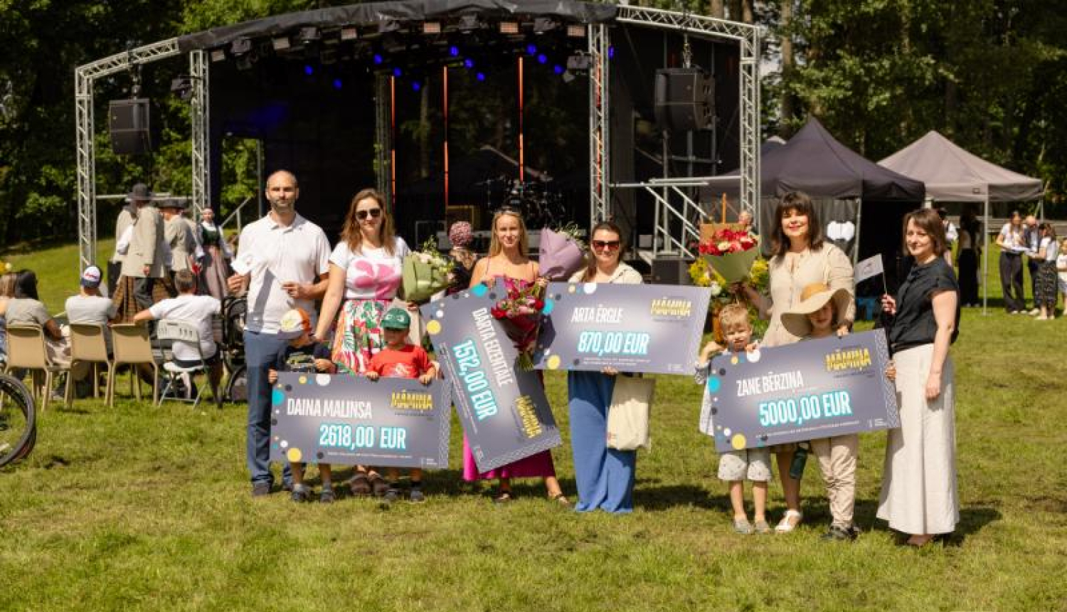 Noslēdzies māmiņu biznesa ideju konkurss “Māmiņa = Uzņēmēja” 2025