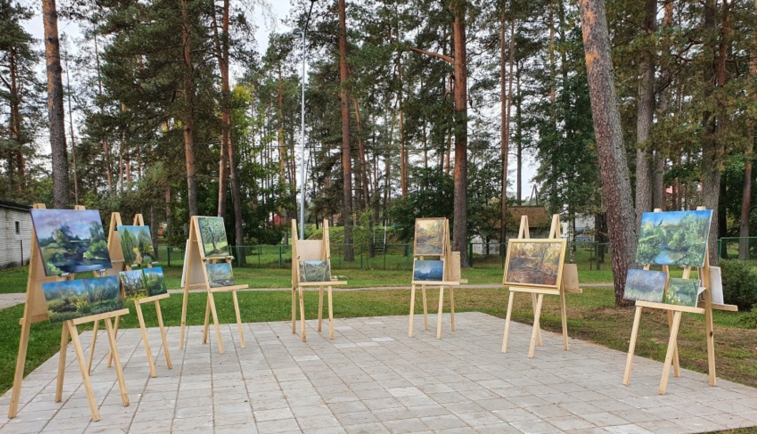 Dzeja, māksla un pārsteigumi Zaķumuižā