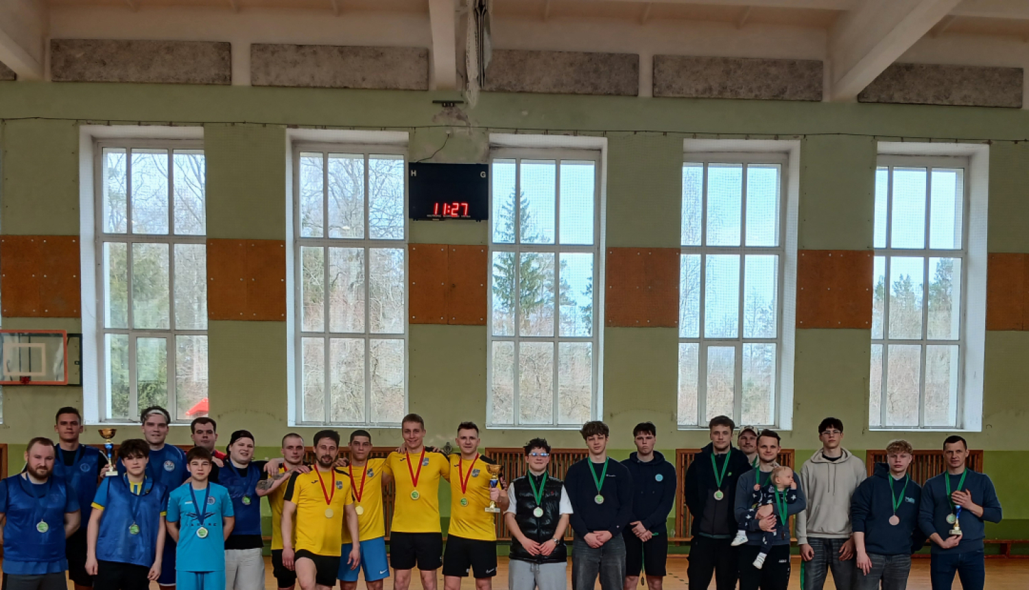 Pavasara kauss telpu futbolā, bilde, kur komandas kopā