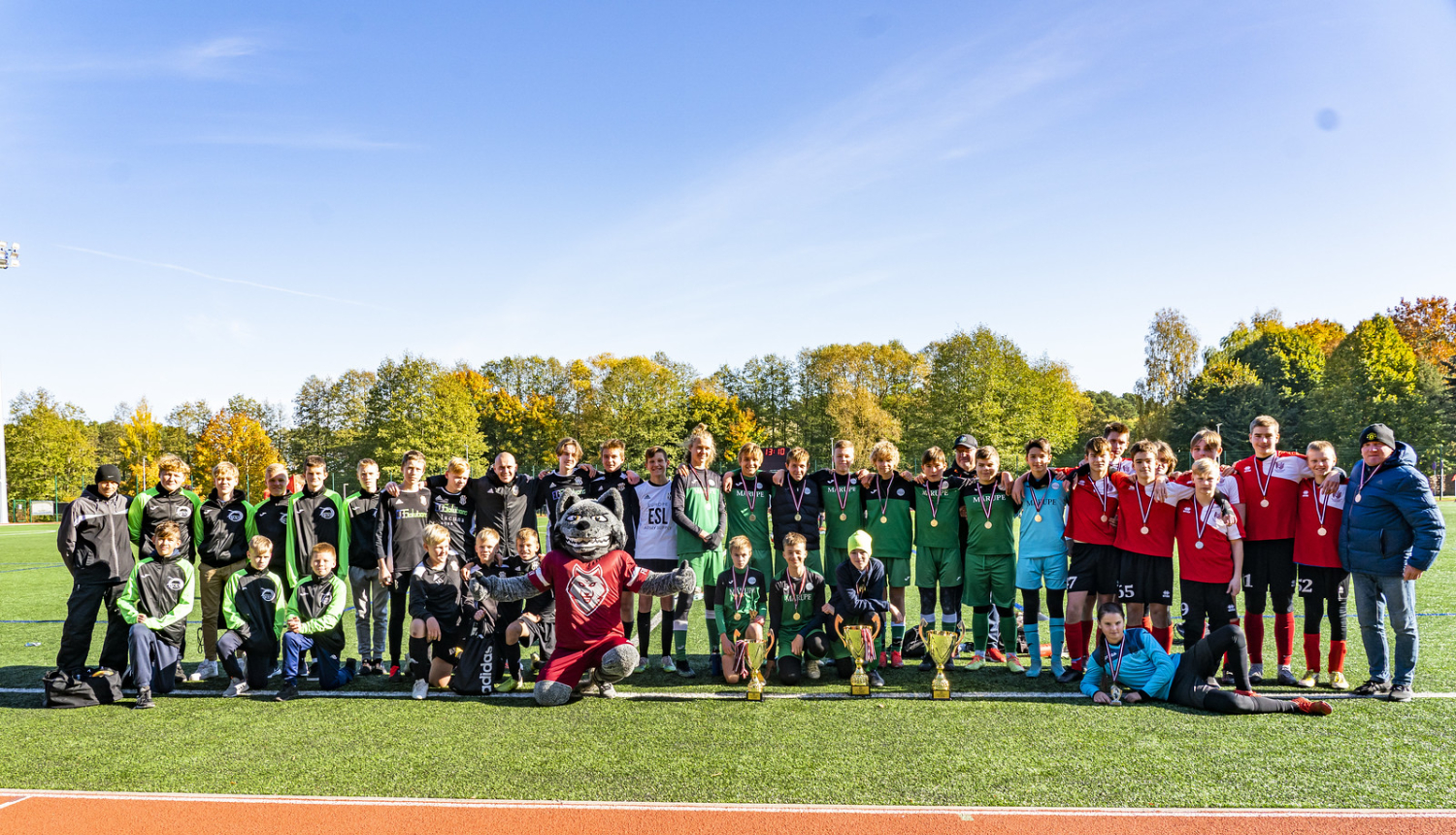 FK "Valor" 3. vieta Latvijas Ādas bumbas turnīrā