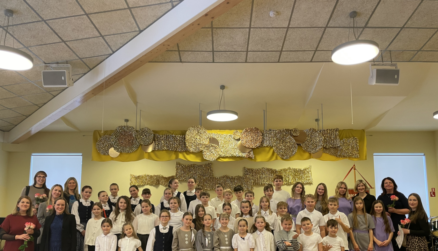 Noslēdzies vokālo ansambļu konkurss “Balsis 2026”; kopbilde