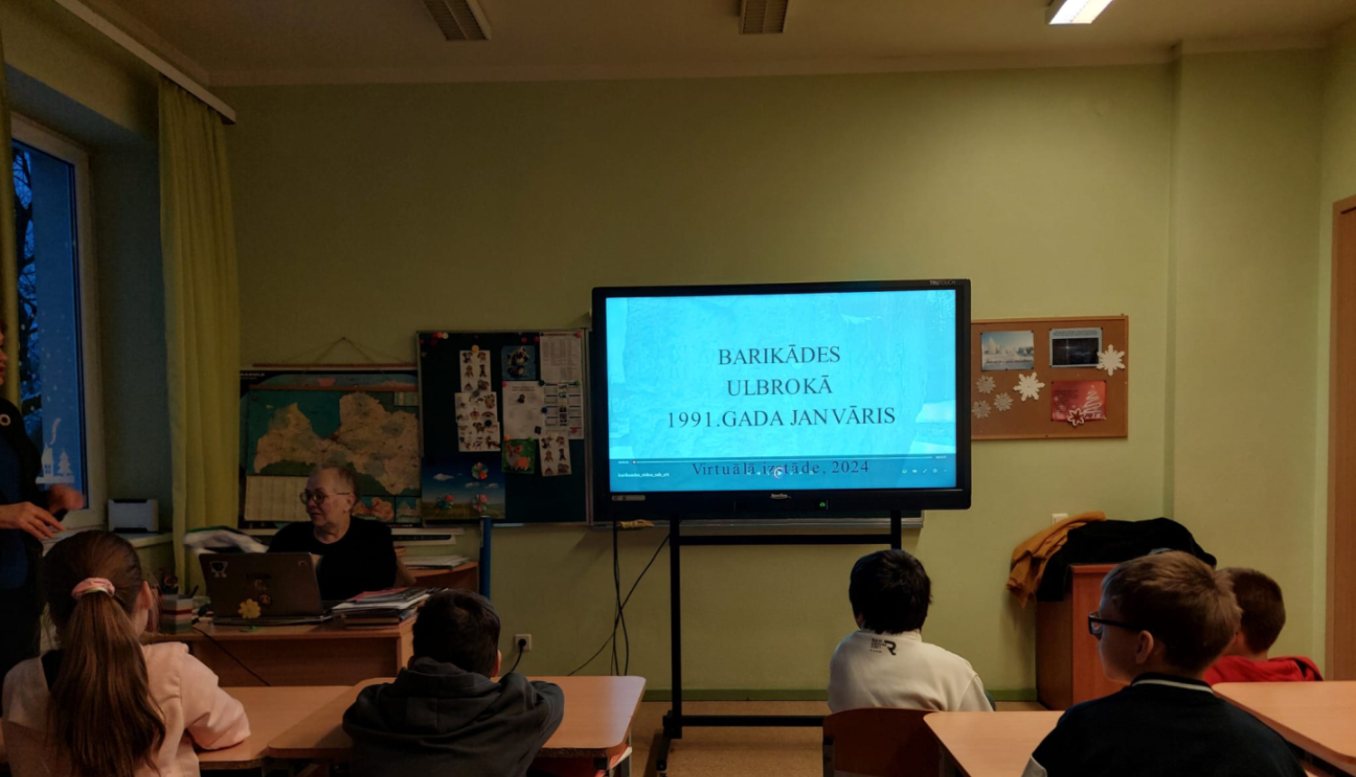 Barikāžu atceres dienas pasākumi Gaismas pamatskolā 