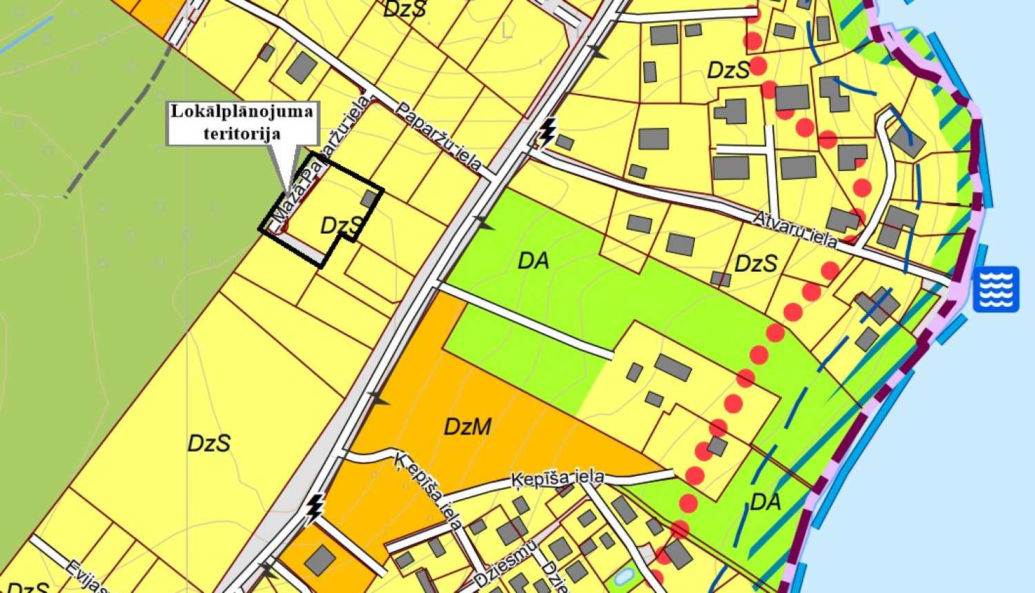 Mazā paparžu iela Garkalne