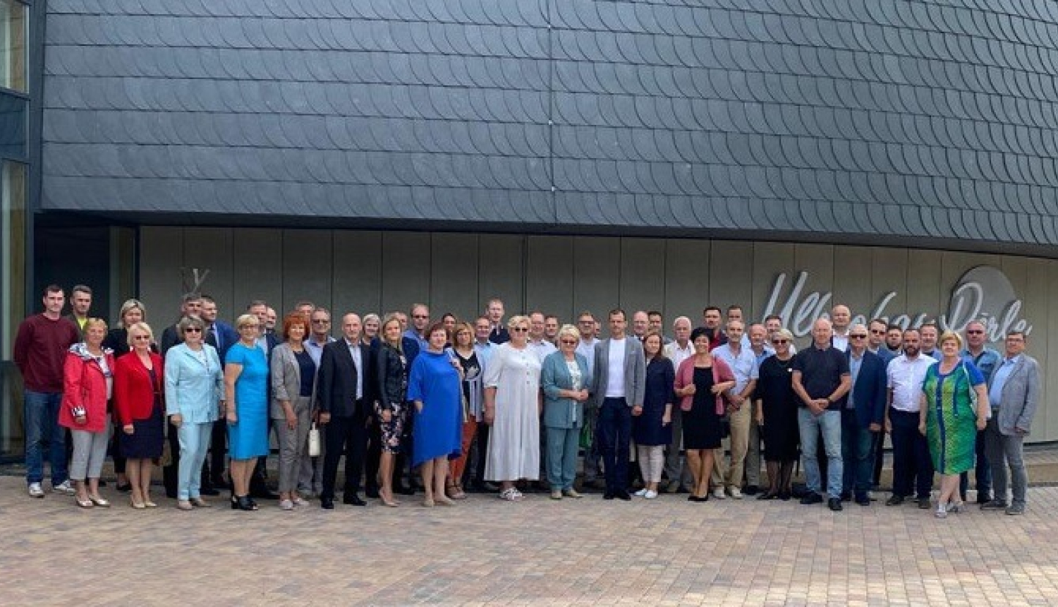 Pašvaldību izpilddirektori tiekas Ulbrokā