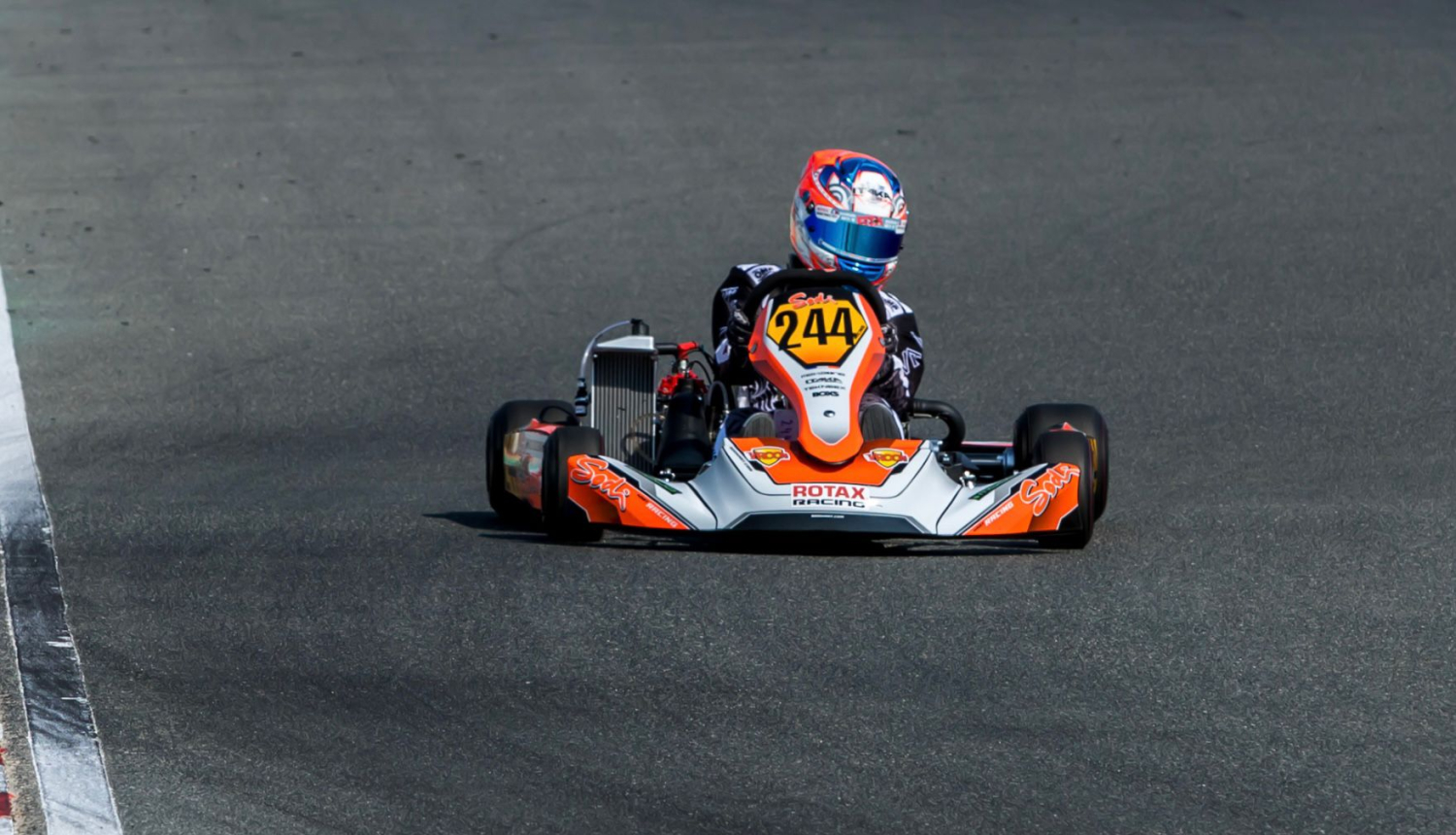 Tomass Štolcermanis izcīnījis pasaules čempiona titulu kartingā