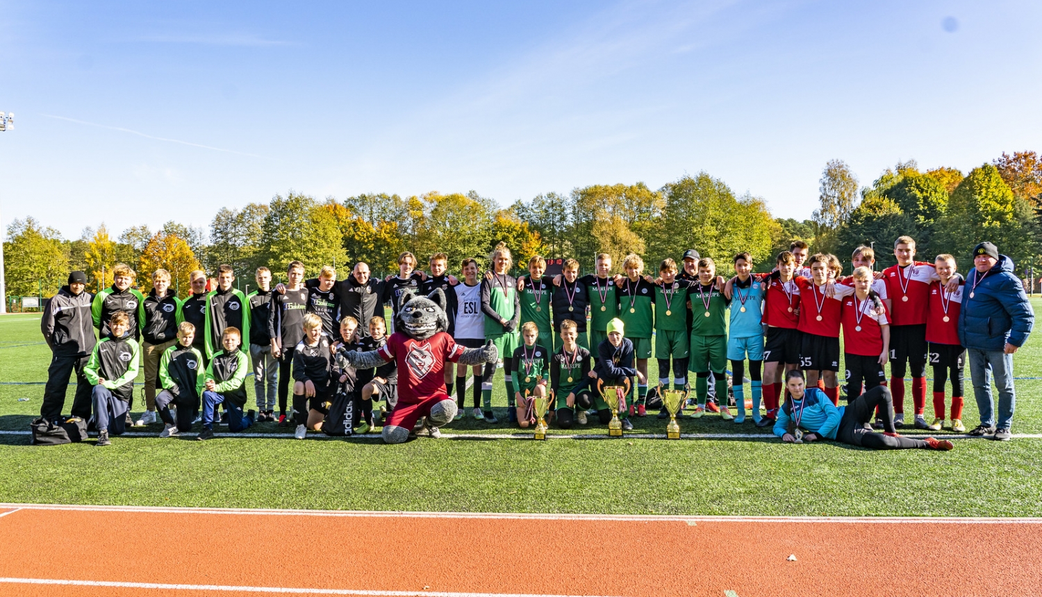FK "Valor" 3. vieta Latvijas Ādas bumbas turnīrā