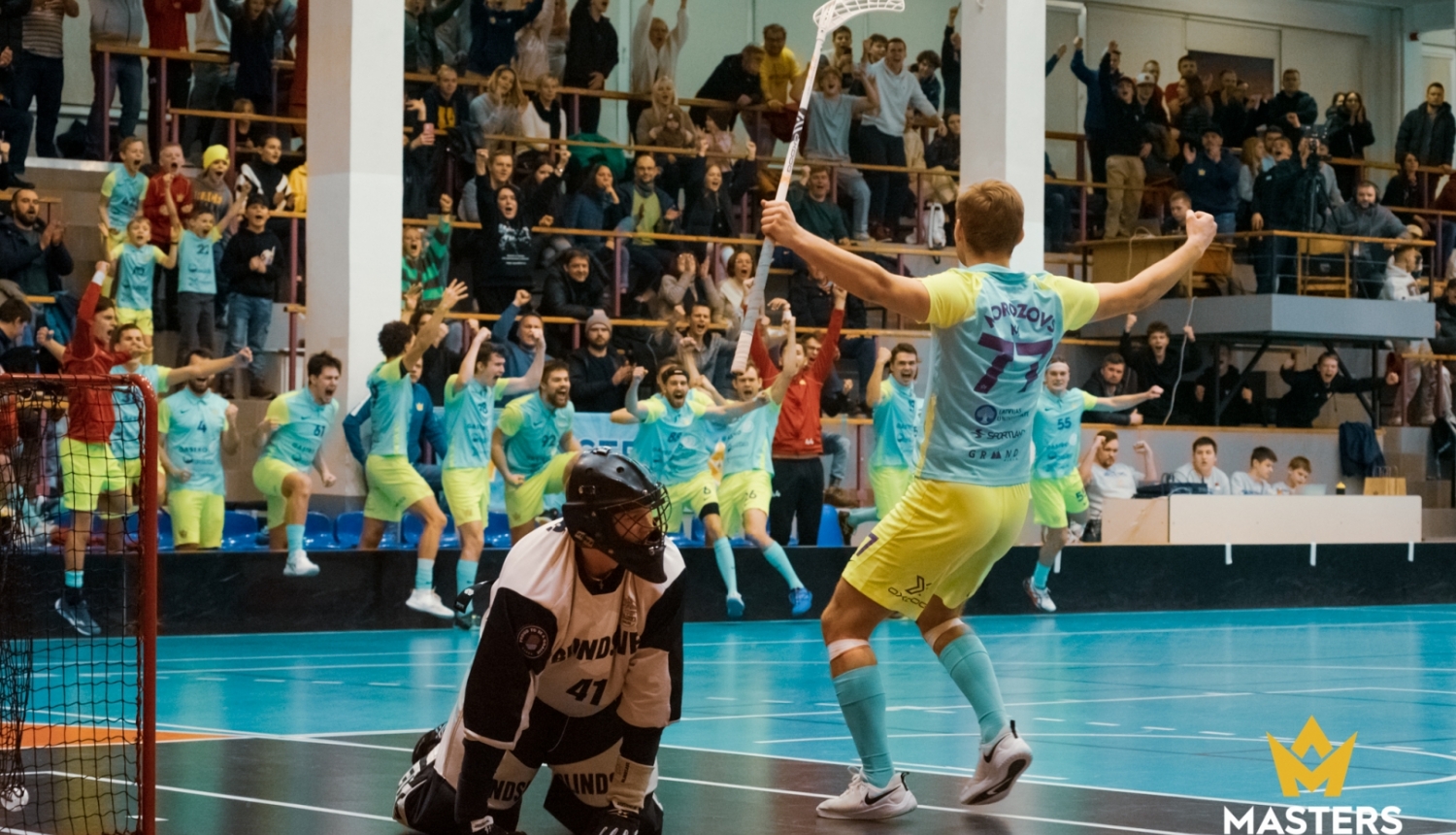 Pirmajās izslēgšanas spēlēs florbola virslīgā rezultāts 1:1